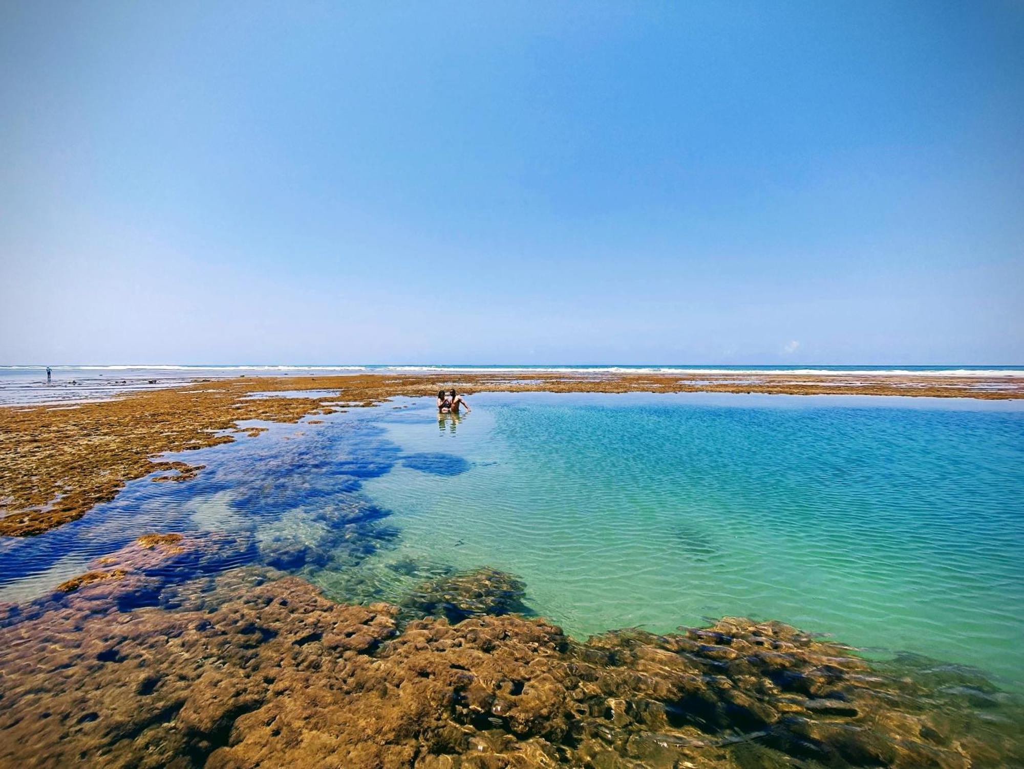Piscinas Naturais De Praia Do Forte Exterior foto